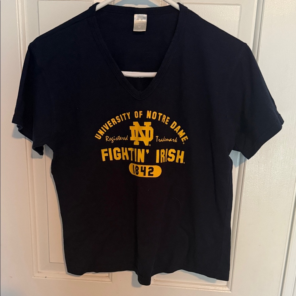 Notre Dame Fighting Irish Womens’ Navy V-Neck Tee